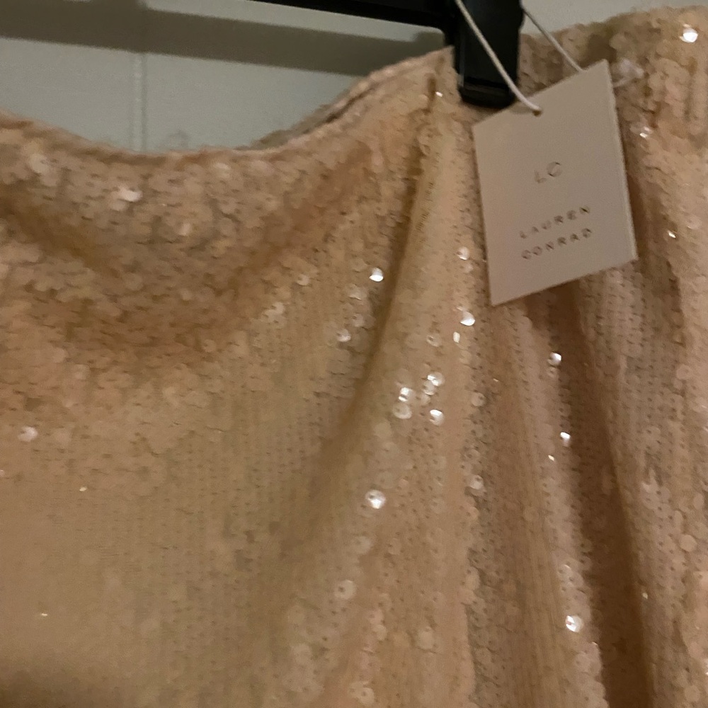 LC Lauren Conrad Shimmering Sequin A-Line Skirt in Gold - Picture 2 of 3